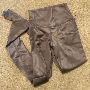 Alo Shiny Leggings (Mauve/Silver)